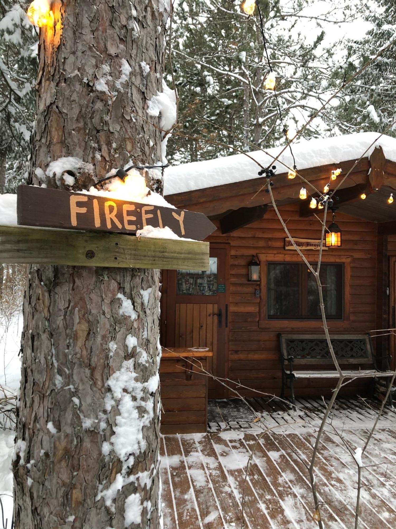 Fancy Fireflies Cabin เฮย์วาร์ด ภายนอก รูปภาพ